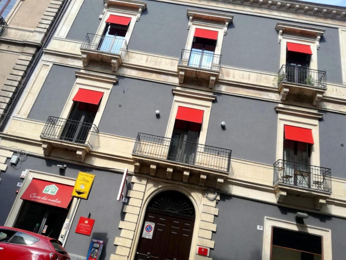 Corte Dei Medici - Palace Catania Exterior photo
